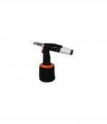 Nitownica pneumatyczna AIR POWER 2 w czarno-pomarańczowej obudowie, wyposażona w metalową końcówkę roboczą i przezroczysty zbiornik na trzpienie nitów.